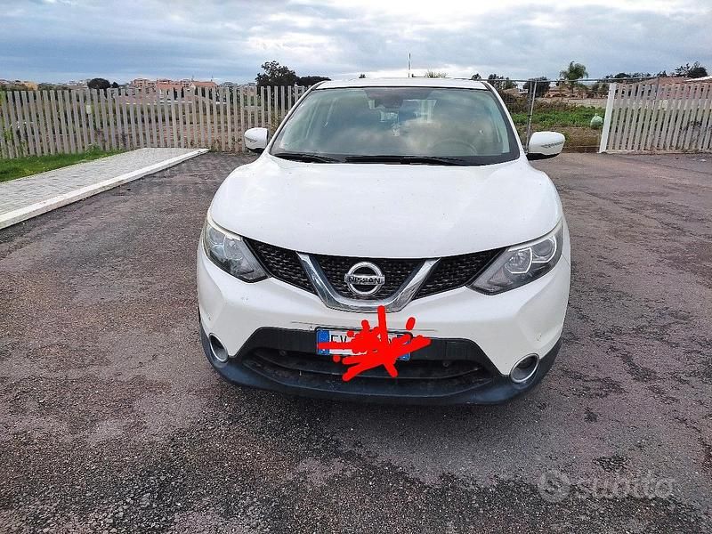Usata Nissan Qashqai 2014 Bianco SUV