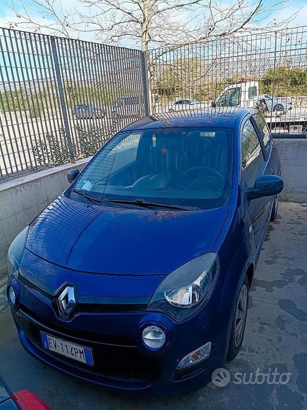 Usata Renault Twingo 75 CV (55 kW) 2014 Blu Utilitaria