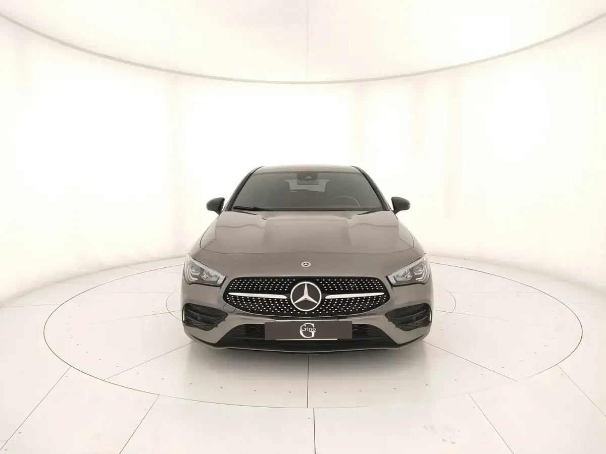 Usata Mercedes CLA200 Premium 149 CV (109 kW) 2023 Grigio Coupé