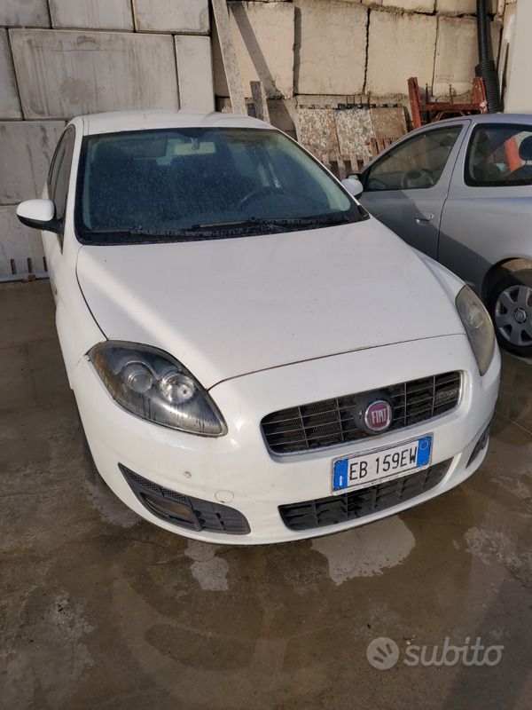 Usata Fiat Croma Wagon 150 CV (110 kW) 2010 Bianco Station wagon