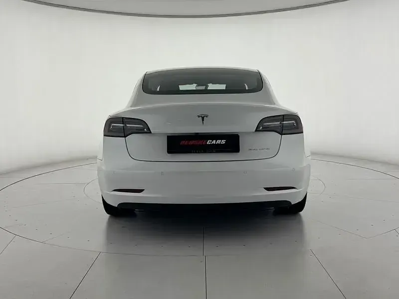 Usata Tesla Model 3 366 kW (498 CV) 2021 Bianco Berlina