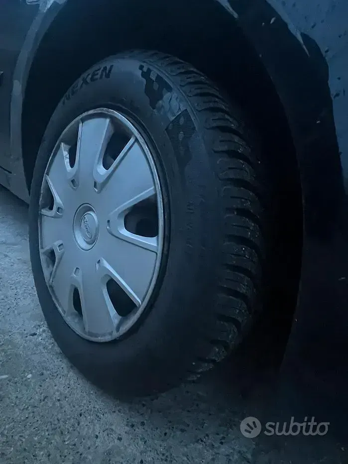 Usata Ford Fiesta 68 CV (50 kW) 2008 Nero Utilitaria