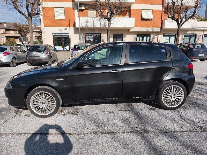 Usata Alfa Romeo 147 2006 Nero Utilitaria