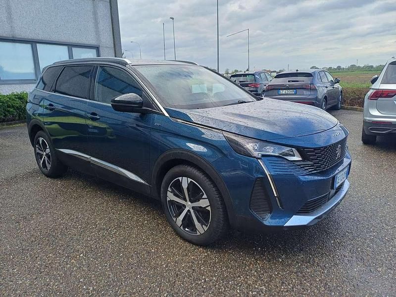 Usata Peugeot 5008 GT 131 CV (96 kW) 2021 Blu/azzurro SUV