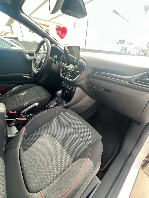 Usata Ford Puma ST-Line 125 CV (91 kW) 2024 Bianco SUV
