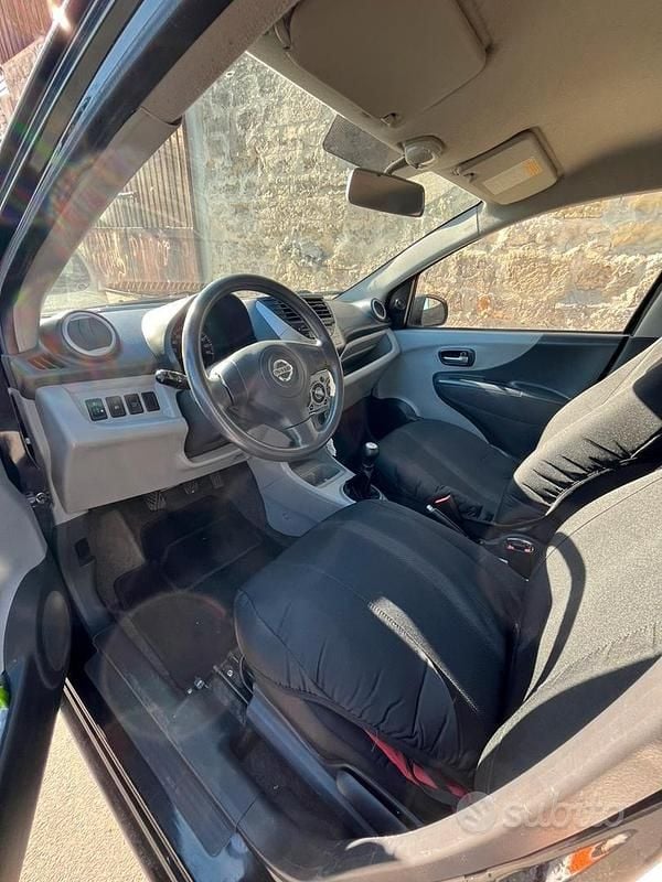 Usata Nissan Pixo 68 CV (50 kW) 2009 Nero Utilitaria