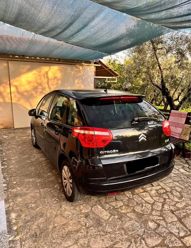 Usata Citroën C4 Picasso 109 CV (80 kW) 2010 Nero Monovolume