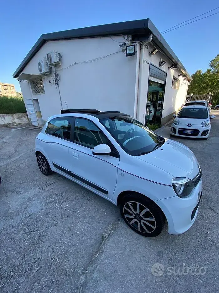 Usata Renault Twingo SE 69 CV (50 kW) 2015 Bianco Utilitaria