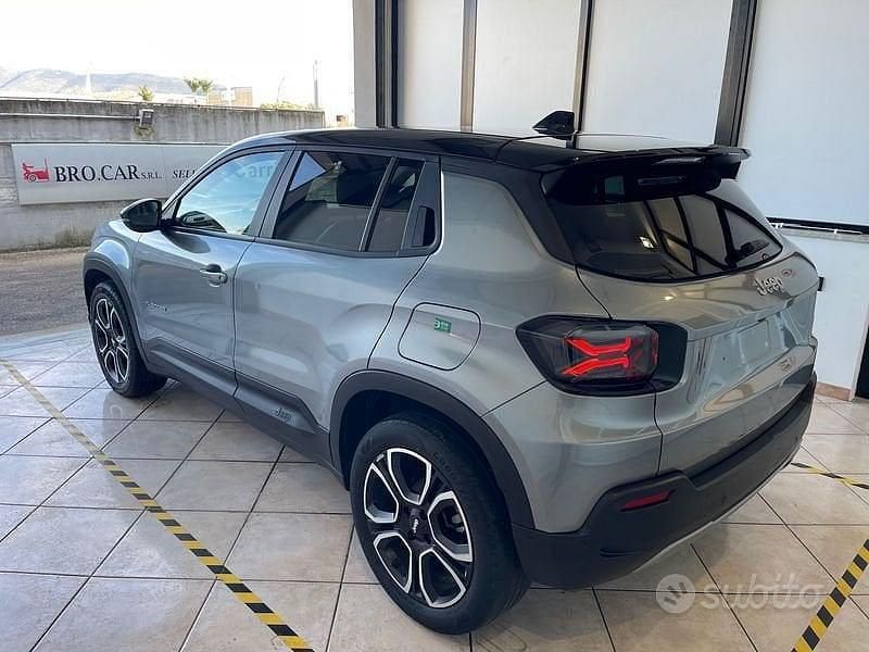 Usata Jeep Avenger Summit 101 CV (74 kW) 2023 SUV