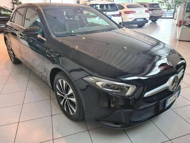 Usata Mercedes A250 Advanced 217 CV (159 kW) 2022 Nero Berlina