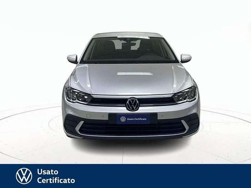 Usata VW Polo Life 95 CV (69 kW) 2023 Grigio Utilitaria