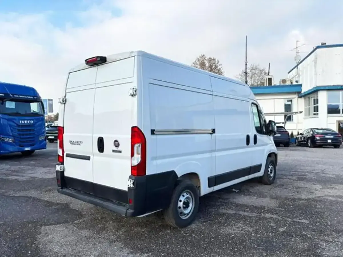 Usata Fiat Ducato 33 120 CV (88 kW) 2023 Bianco Furgone