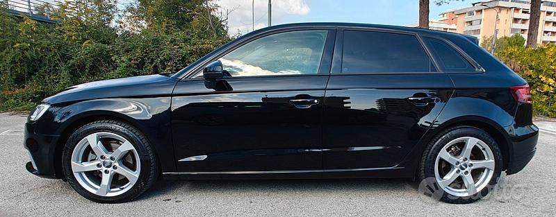 Usata Audi A3 Sport 116 CV (85 kW) 2018 Nero Berlina