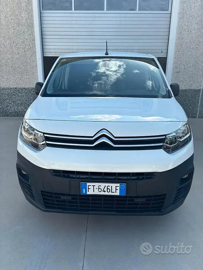 Usata Citroën Berlingo Feel 120 CV (88 kW) 2018 Bianco Monovolume