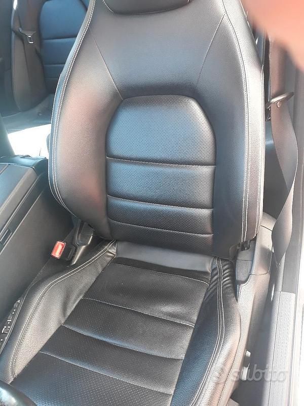 Usata Mercedes E220 2013 Grigio Coupé