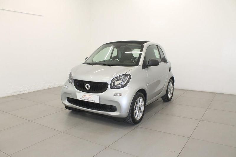 Usata Smart ForTwo Electric Drive Prime 59 kW (81 CV) 2018 Blu Utilitaria