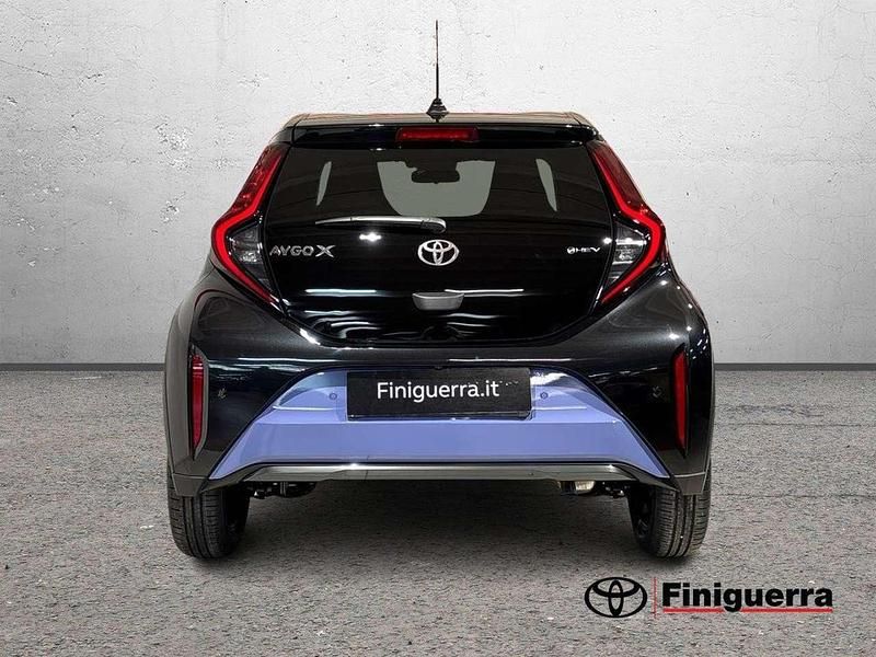 Nuova Toyota Aygo X Premium 116 CV (85 kW) 2026 Lilla SUV