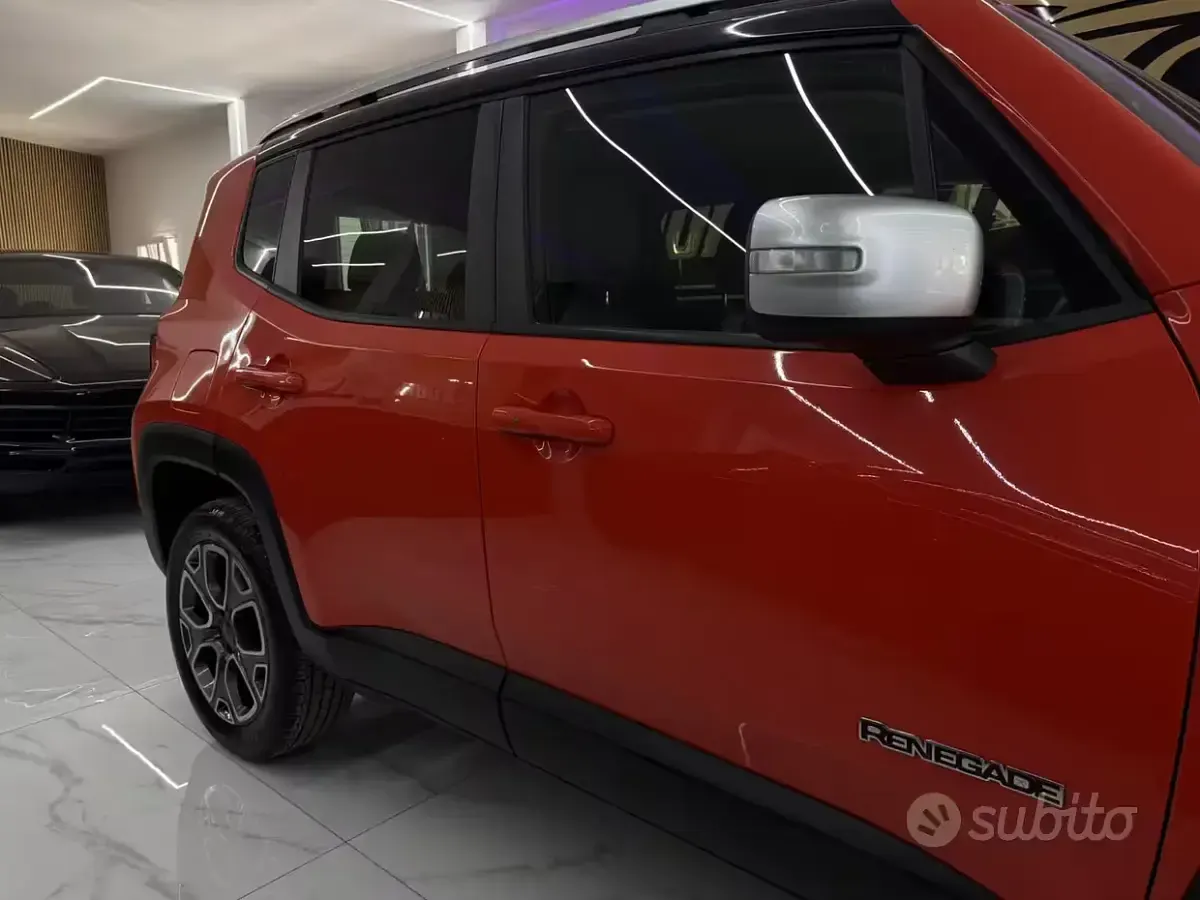 Usata Jeep Renegade Limited 140 CV (102 kW) 2014 Arancione SUV