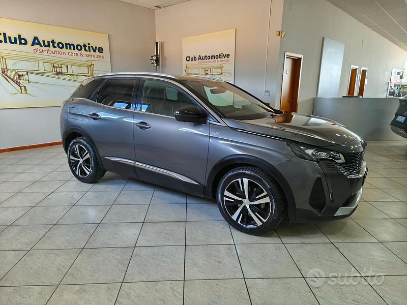 Grigio Usata 2023 Peugeot 3008 GT SUV | 21.890 € (Buon prezzo) - Immagine 1/4