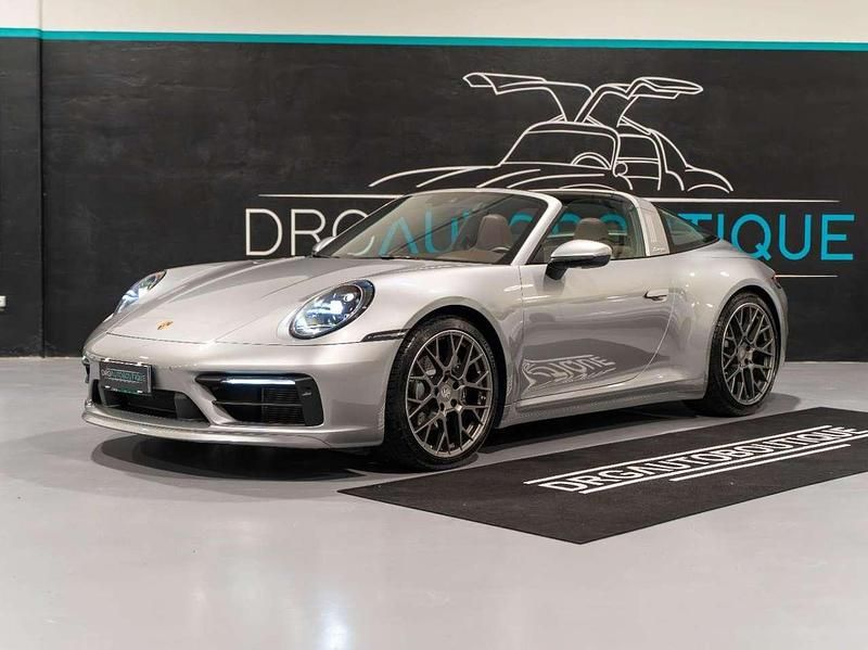 Usata Porsche 911 Targa 4 385 CV (283 kW) 2023 Argento gt Cabrio
