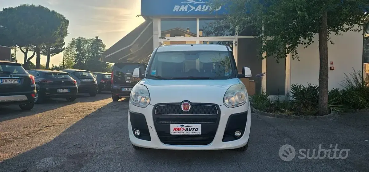 Usata Fiat Doblò Emotion 105 CV (77 kW) 2013 Bianco Monovolume