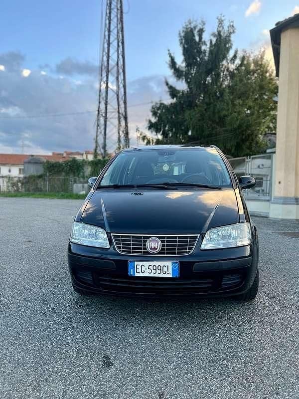 Usata Fiat Idea Emotion 95 CV (69 kW) 2010 Monovolume