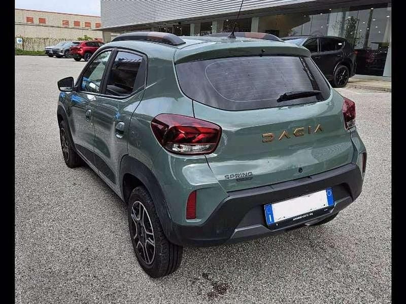 Usata Dacia Spring Extreme 47 kW (65 CV) 2023 Verde Utilitaria