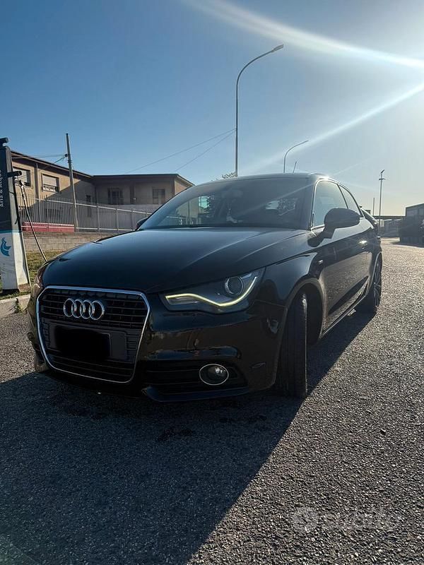 Usata Audi A1 125 CV (91 kW) 2010 Nero Utilitaria