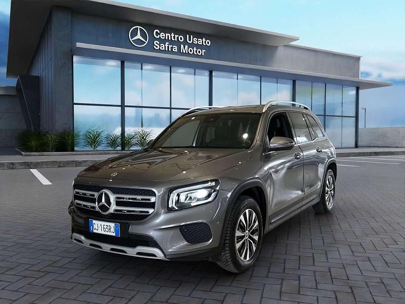 Grigio scuro Usata 2022 Mercedes GLB200 SUV | 35.900 € (Cara) - Immagine 1/4