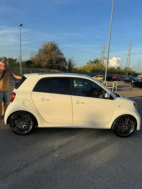 Usata 2019 Smart ForFour Brabus Utilitaria | 13.000 € (Super prezzo) - Immagine 1/4
