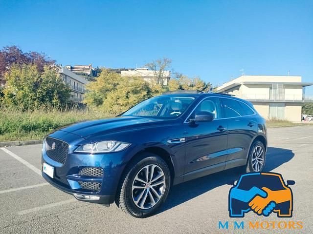 Usata Jaguar F-Pace Portfolio 240 CV (176 kW) 2019 Blu SUV
