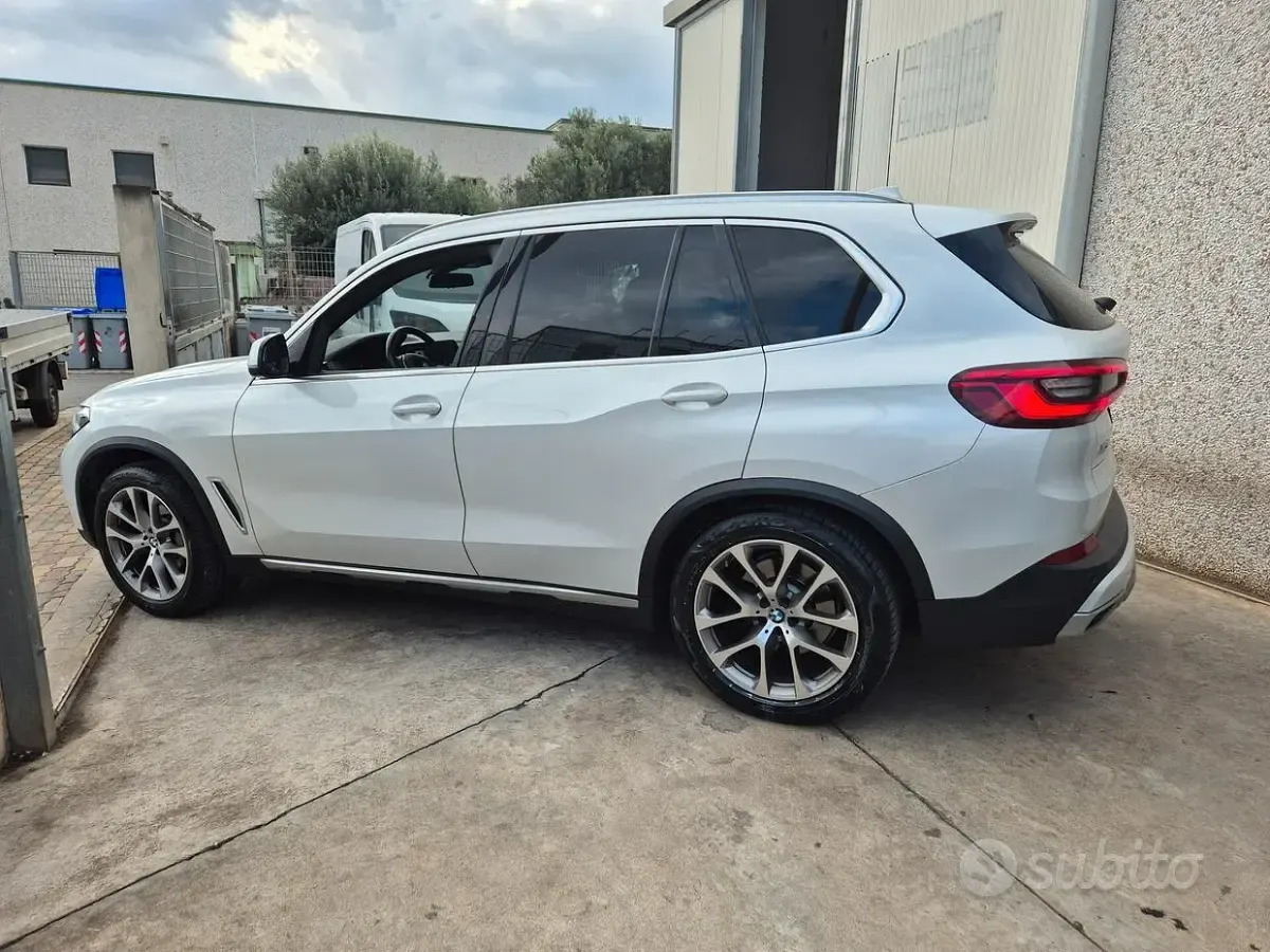 Usata BMW X5 xLine 265 CV (194 kW) 2019 Bianco SUV