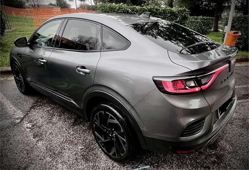 Usata Renault Arkana Esprit Alpine 94 CV (69 kW) 2024 Grigio SUV