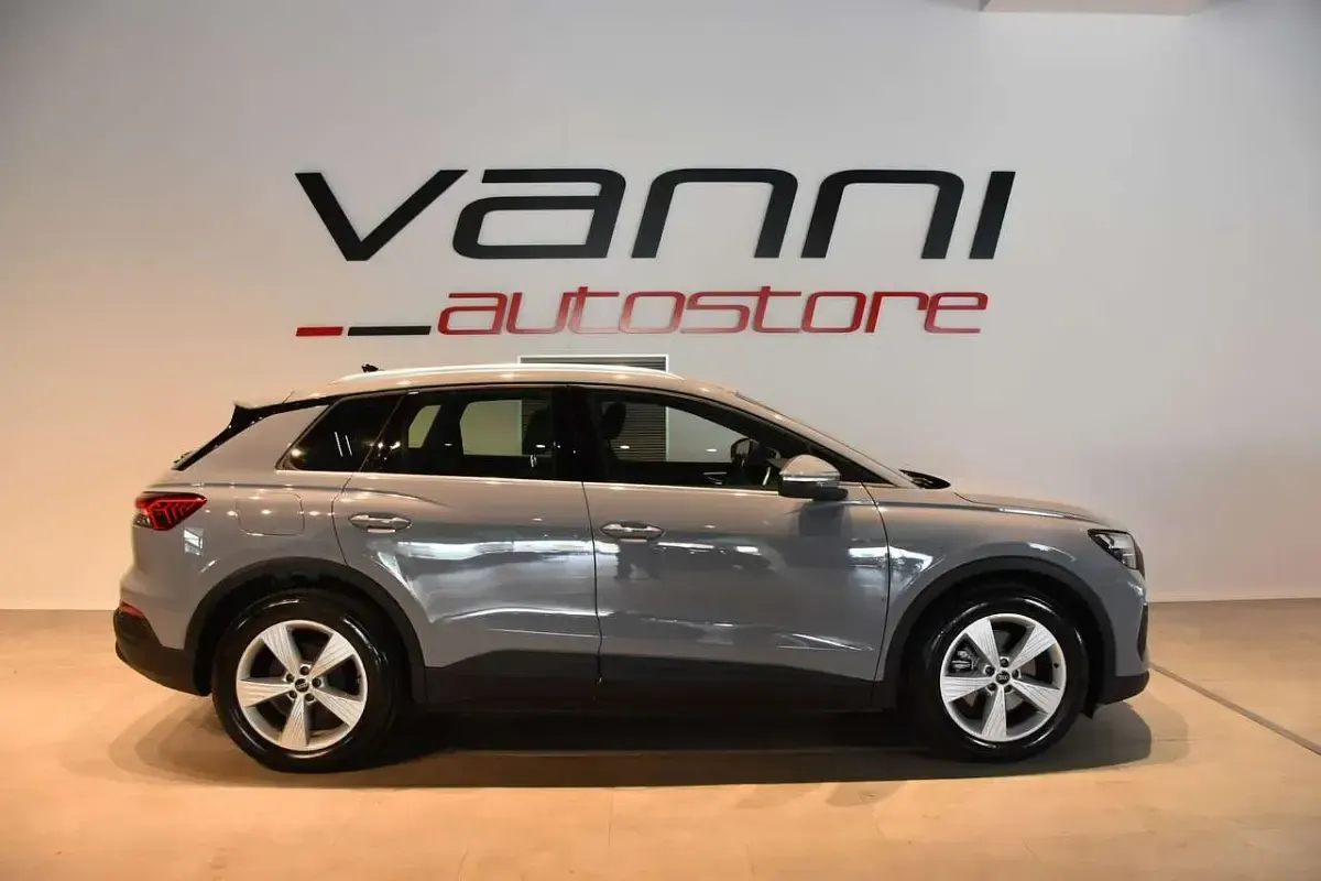 Usata Audi e-tron Advanced 125 kW (170 CV) 2022 Grigio SUV
