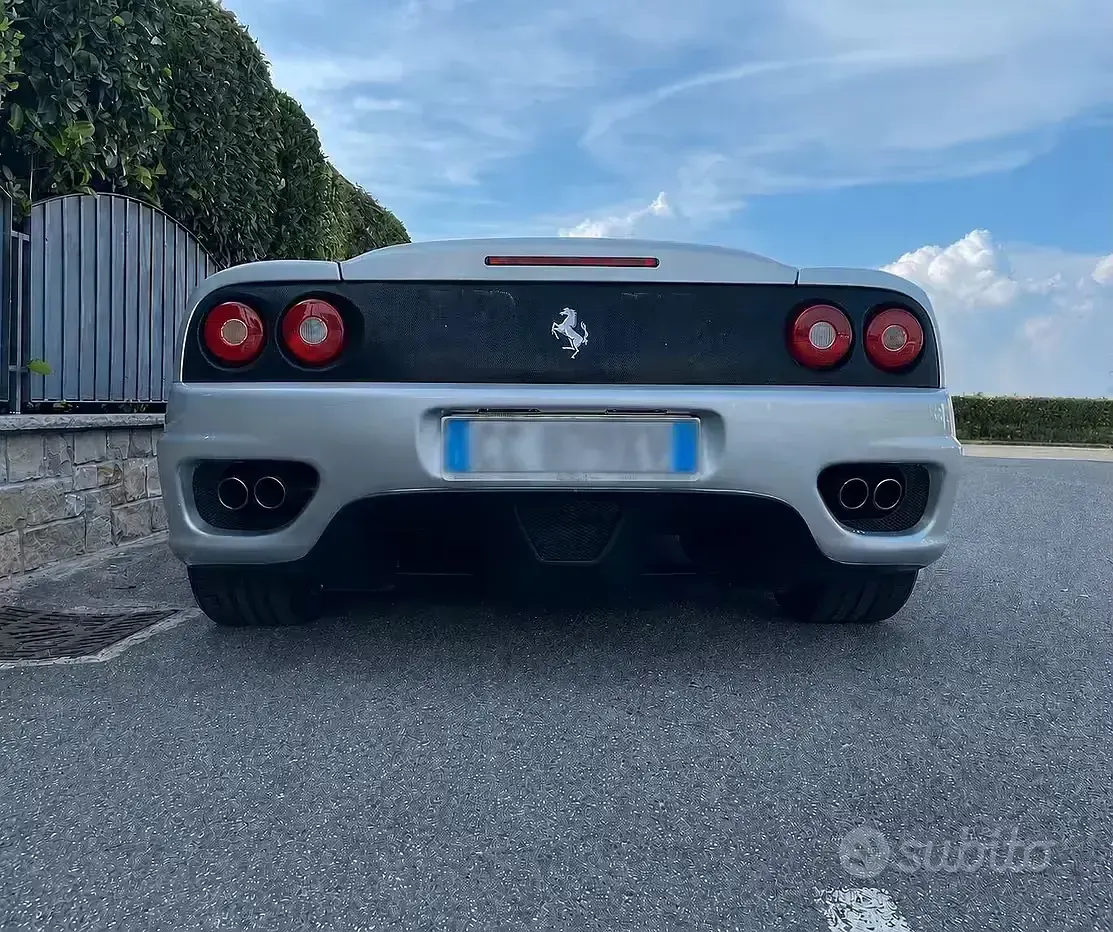 Usata Ferrari 360 400 CV (294 kW) 2002 Cabrio