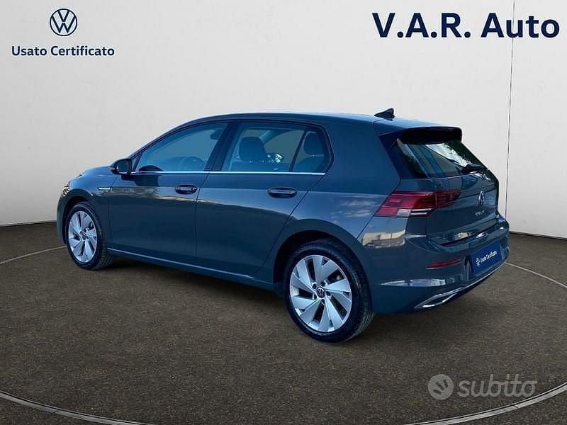 Begagnad VW Golf VIII Style 131 HK (96 kW) 2022 Other Sedan