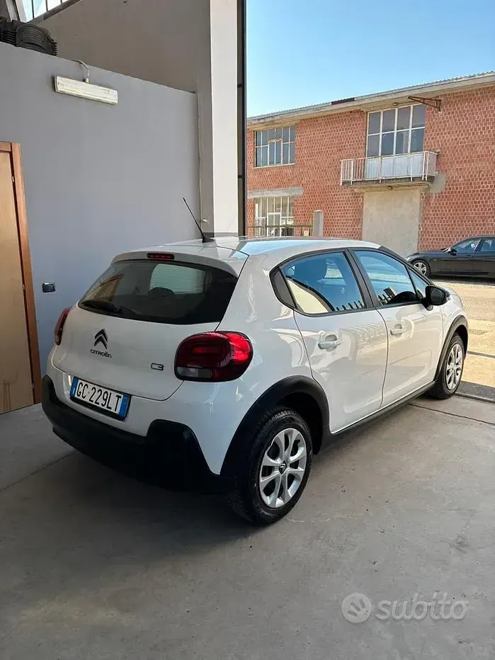 Usata Citroën C3 83 CV (61 kW) 2021 Bianco Utilitaria