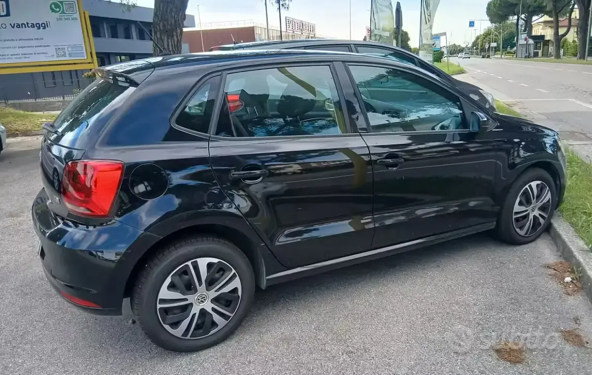 Usata VW Polo 75 CV (55 kW) 2016 Nero Berlina
