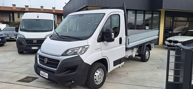 Usata Fiat Ducato 131 CV (96 kW) 2019 Bianco pastello Furgone