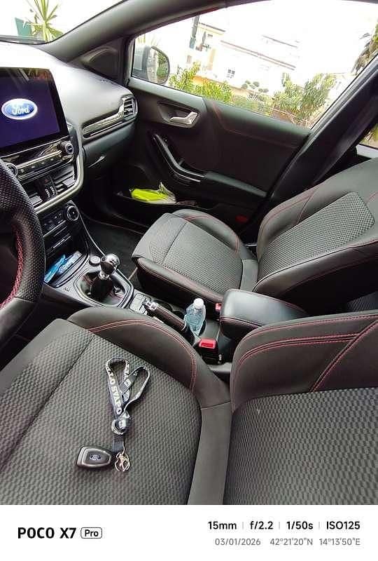 Usata Ford Puma ST-Line 125 CV (91 kW) 2022 Grigio Berlina