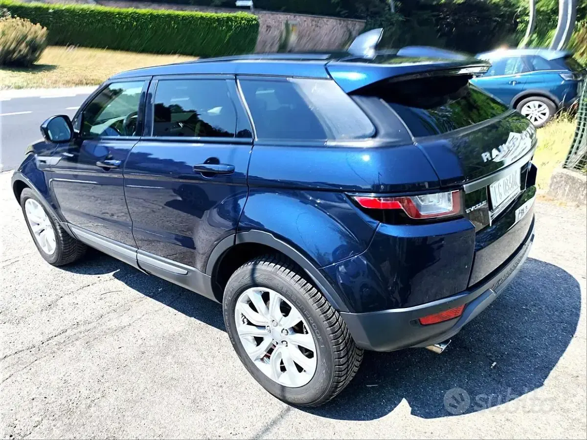 Usata Land Rover Range Rover evoque HSE 150 CV (110 kW) 2016 Verde Station wagon