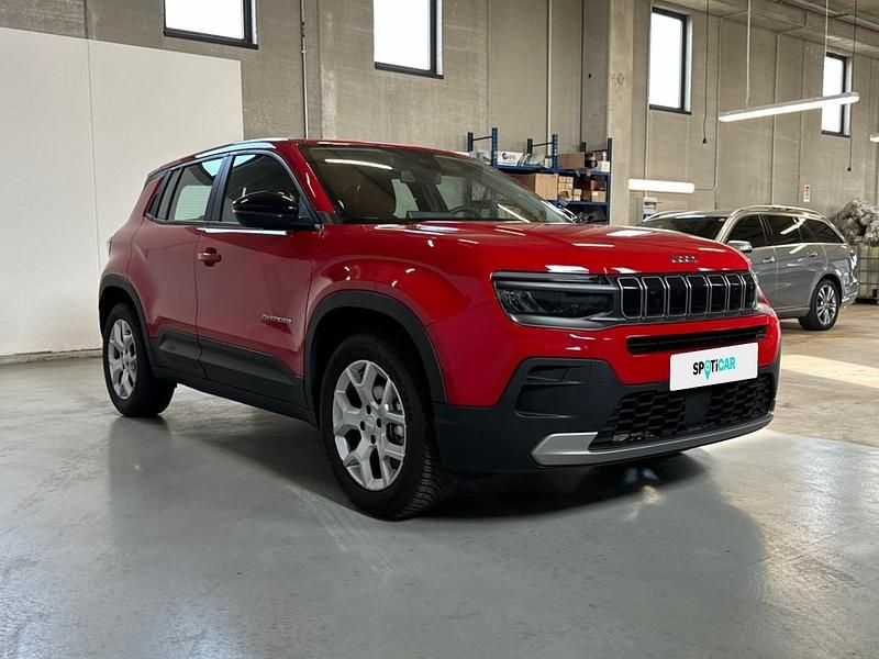 Usata Jeep Avenger Altitude 101 CV (74 kW) 2024 Rosso SUV