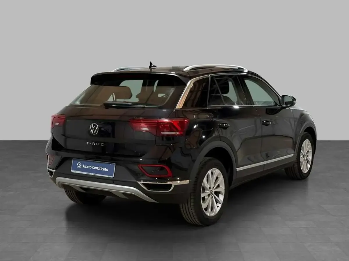 Usata VW T-Roc Style 116 CV (85 kW) 2025 Deep black perlato SUV