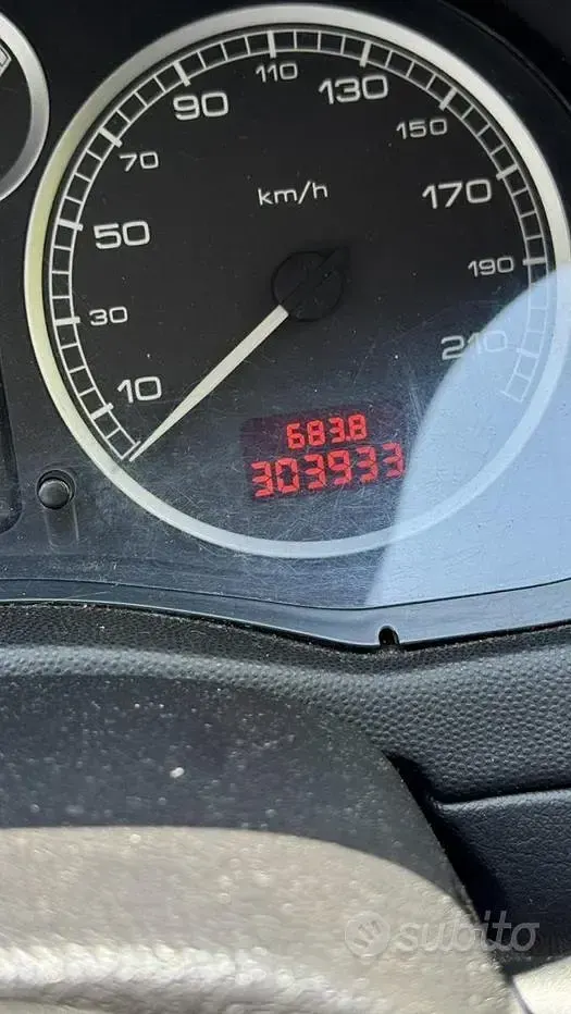 Usata Peugeot 307 90 CV (66 kW) 2005 Nero Berlina