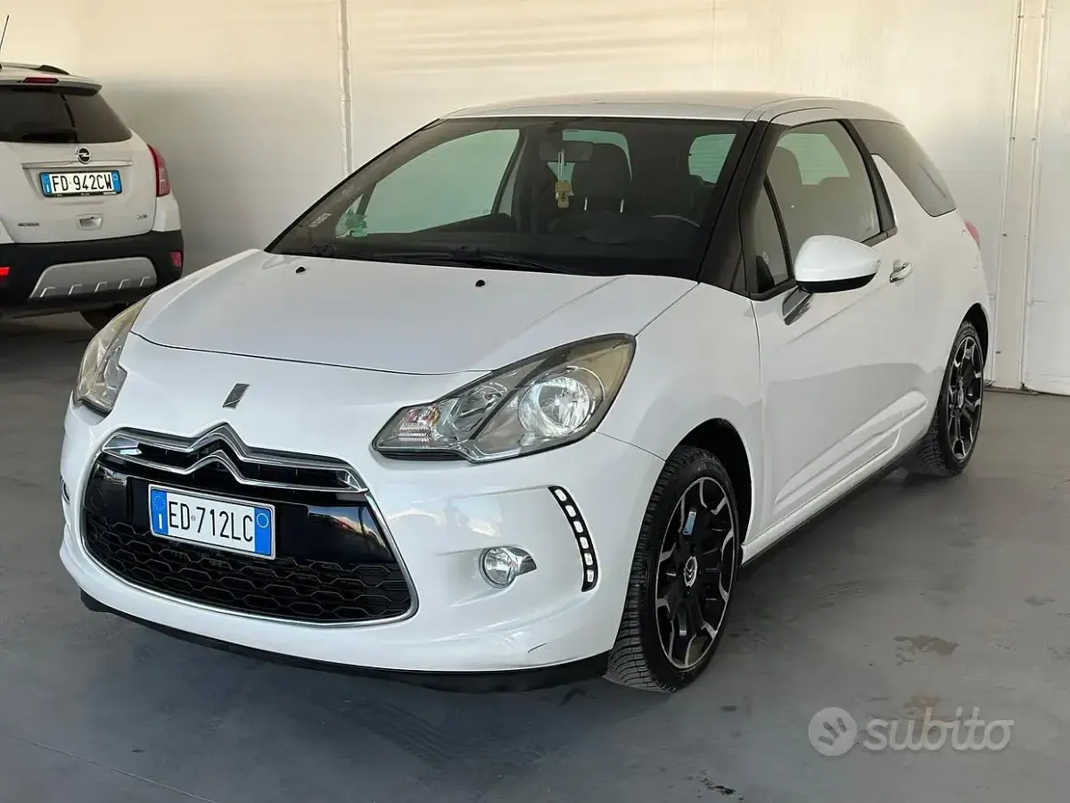 Usata Citroën DS3 93 CV (68 kW) 2011 Utilitaria