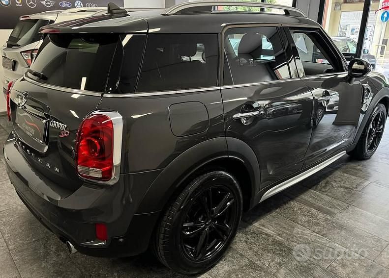 Usata Mini Cooper SD Countryman 190 CV (139 kW) 2017 Grigio SUV