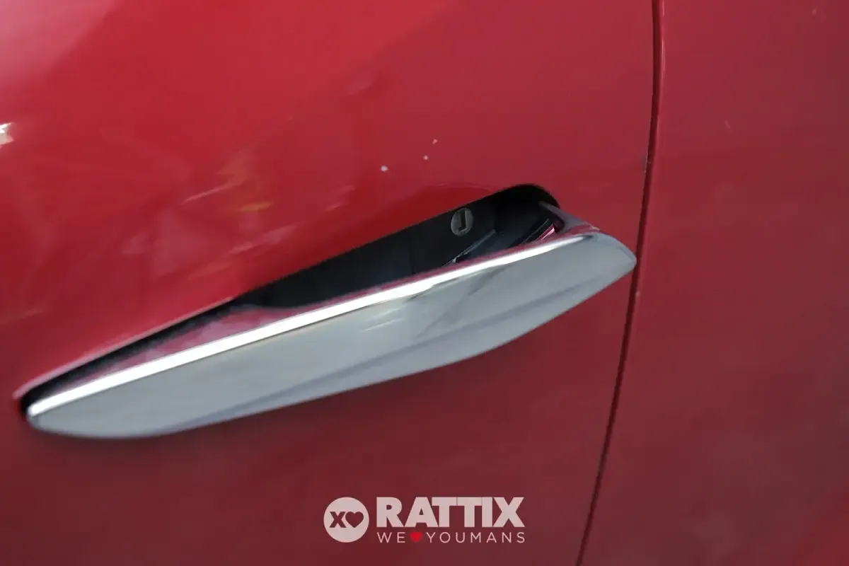 Usata DS Automobiles DS3 Crossback Performance 102 CV (75 kW) 2020 Rosso SUV