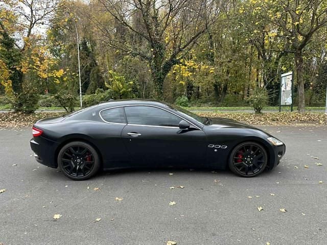 Usata Maserati Granturismo 405 CV (297 kW) 2007 Nero Coupé