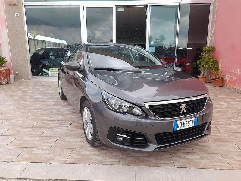 Usata Peugeot 308 Business-Line 131 CV (96 kW) 2020 Grigio Berlina