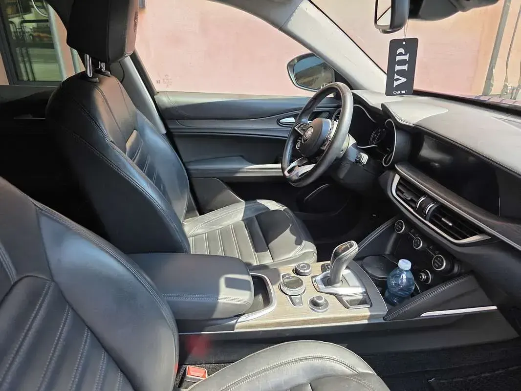 Usata Alfa Romeo Stelvio Ti 209 CV (153 kW) 2020 SUV